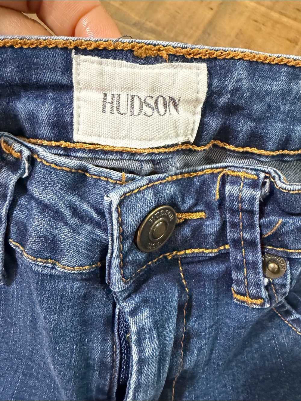 Hudson Jeans Kids Medium Blue Stretch Skinny Jeans with Button-Flap Back Pockets - Picture 3 of 5